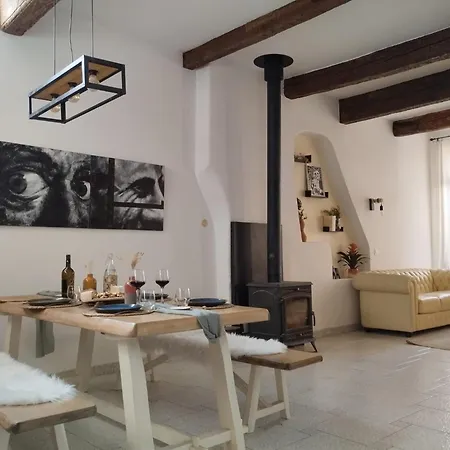 Maison Spacieuse Et Calme, Centre Ville, Ideal Famille Holiday home *