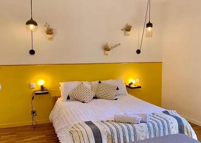 Maison Spacieuse Et Calme, Centre Ville, Ideal Famille Дом отдыха